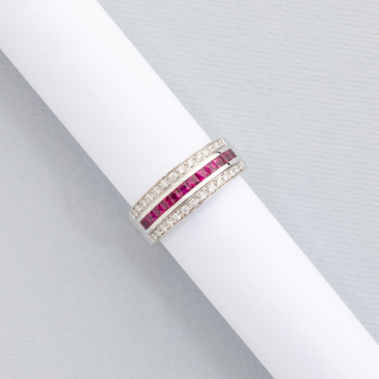 Salvini ring with natural rubies and natural diamonds