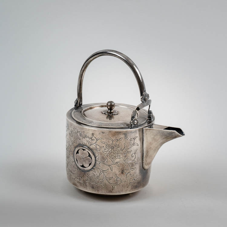 Japanese-style teapot (Meiji period), Europe, late 19th – early 20th century